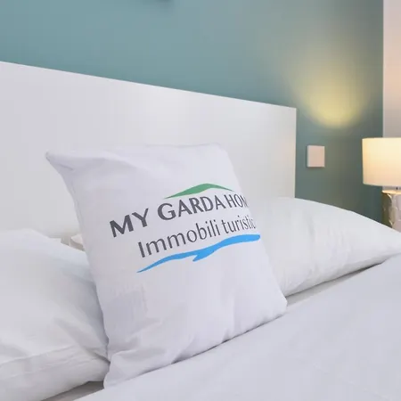 Opalia - Garda Lifestyle Apartment Peschiera del Garda