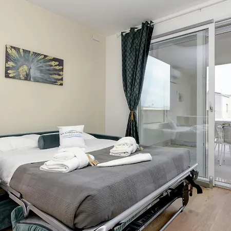 Opalia - Garda Lifestyle Apartment *