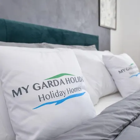 Opalia - Garda Lifestyle Apartment *