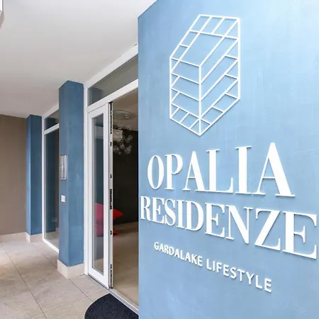 Opalia - Garda Lifestyle Apartment *